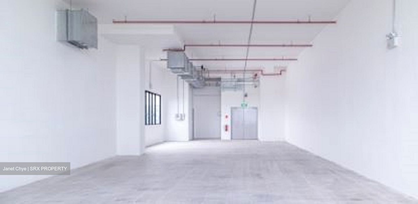 Tuas Avenue 1 (D22), Warehouse #502996251